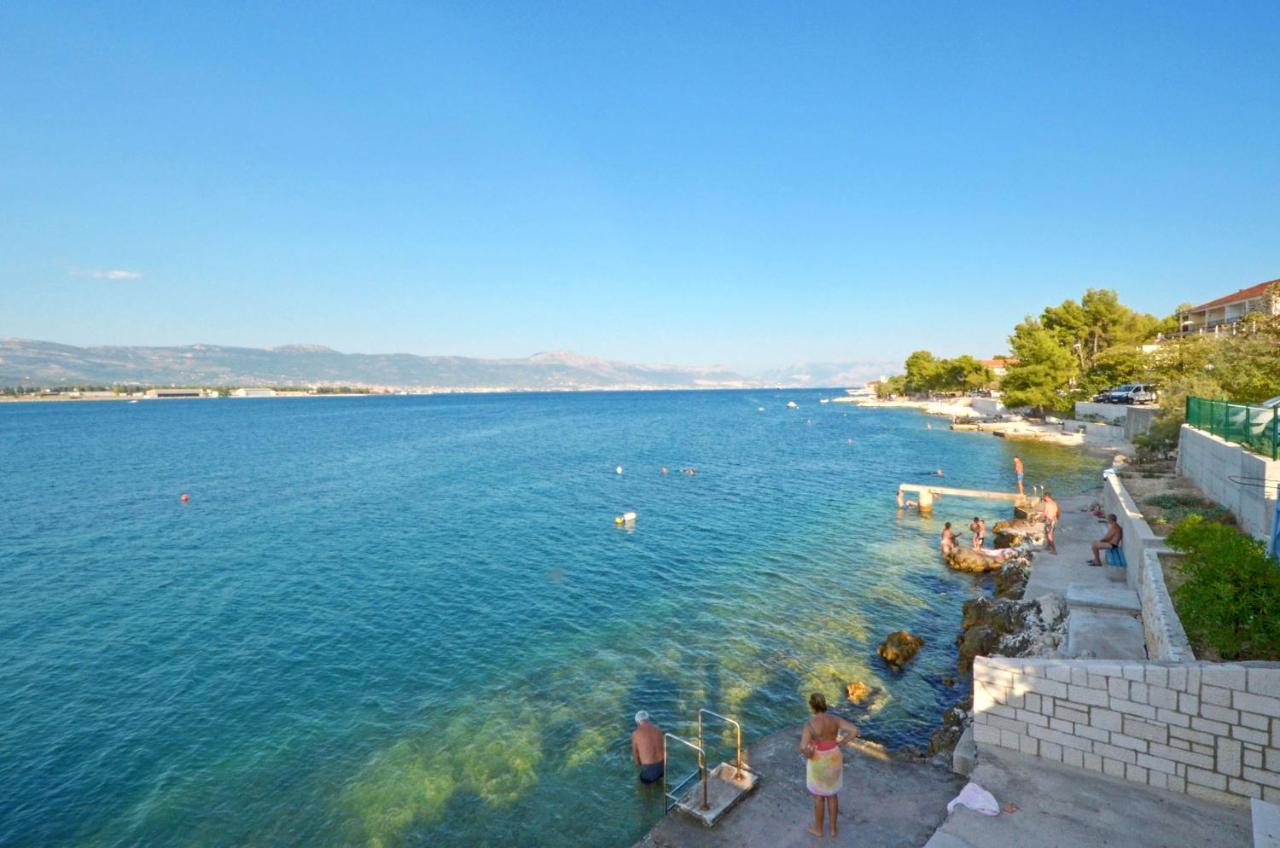 Apartments Pitesa Trogir Exterior photo