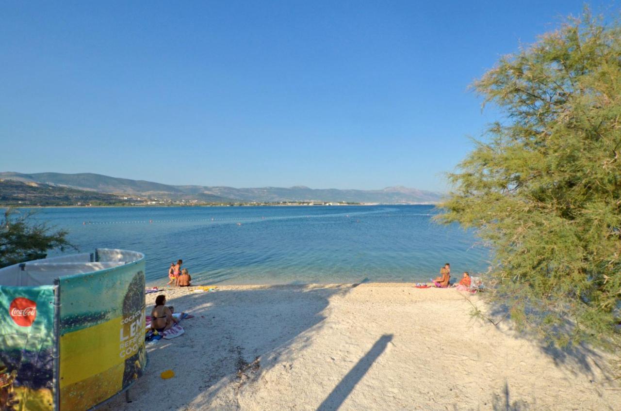 Apartments Pitesa Trogir Exterior photo